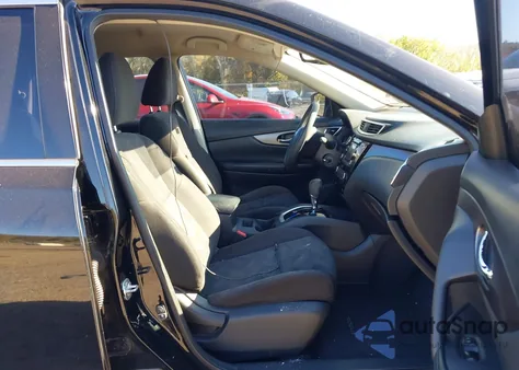 2015 Nissan Rogue S z USA, uszkodzony, nr VIN KNMAT2MV1FP526375